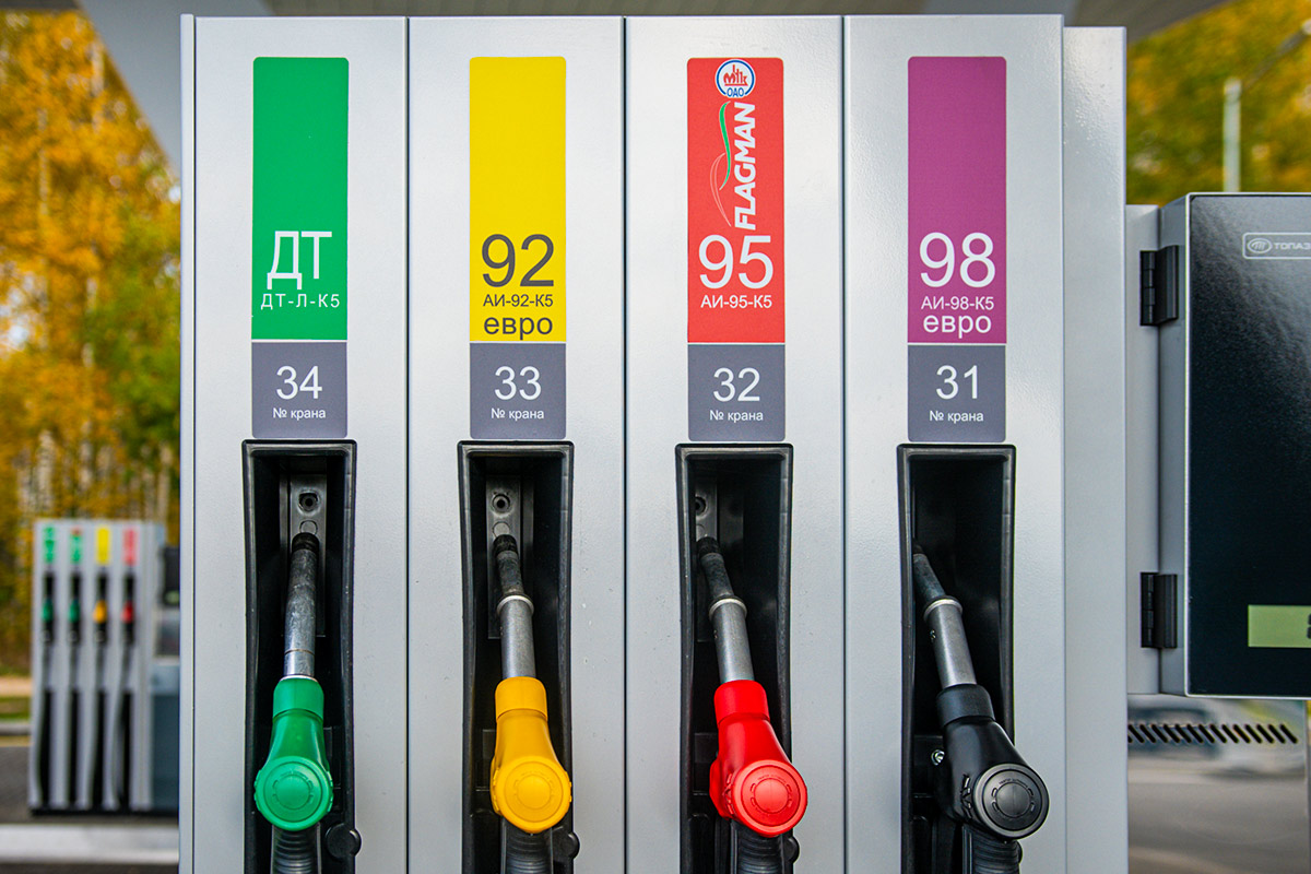 Автомобильное топливо в Беларуси снова подешевело