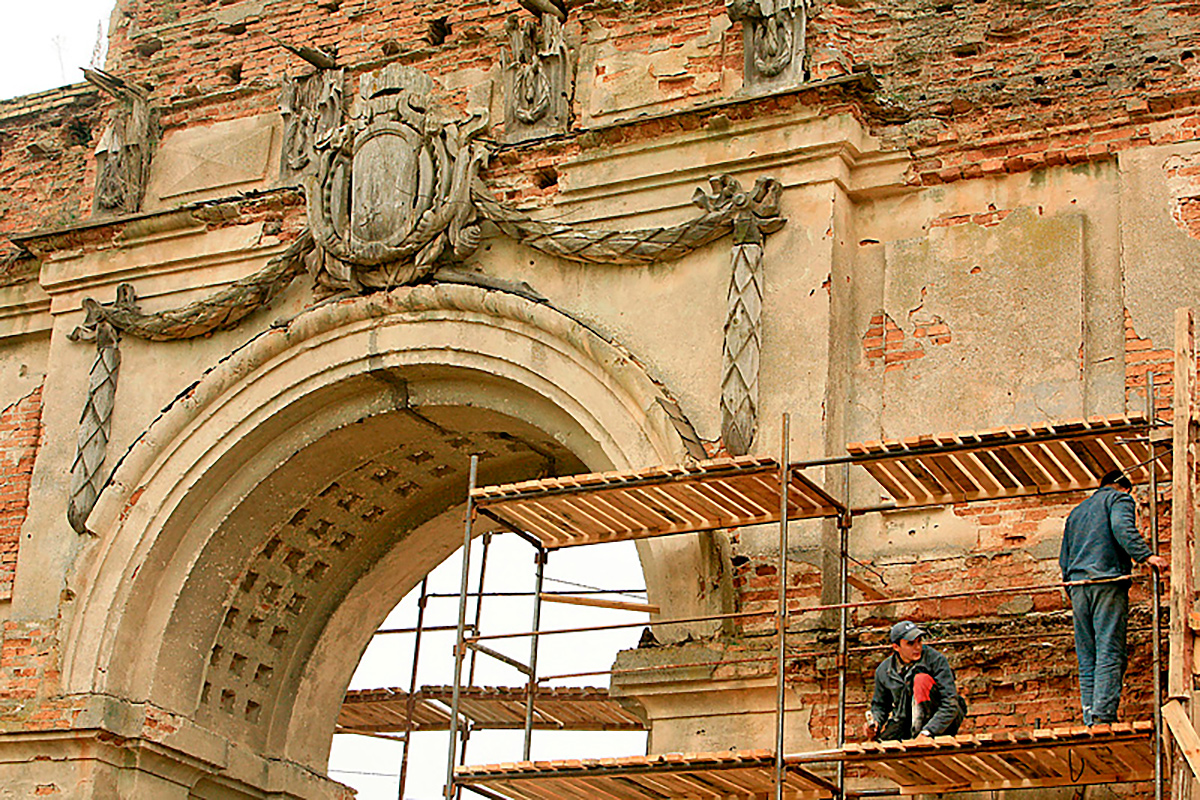 На реставрацию историко-культурных объектов выделили Br3 млн