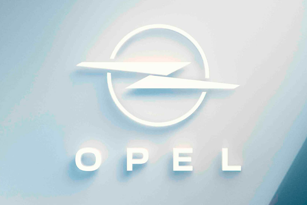 Opel меняет логотип перед началом серийного выпуска электрокаров
