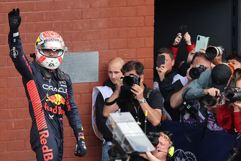 Red Bull досрочно выиграл Кубок конструкторов в "Формуле-1"