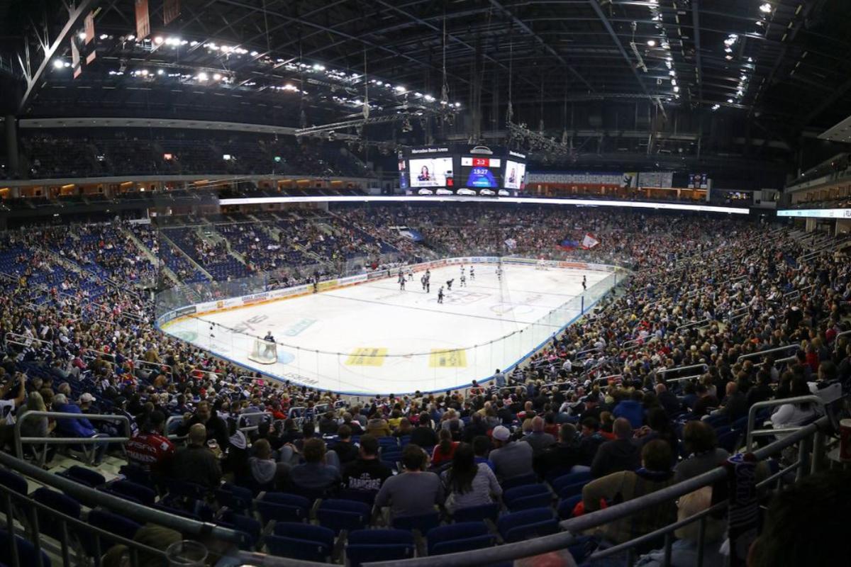 "Белорусские" клубы НХЛ: как команды провели дедлайн и чего ждать от сезона