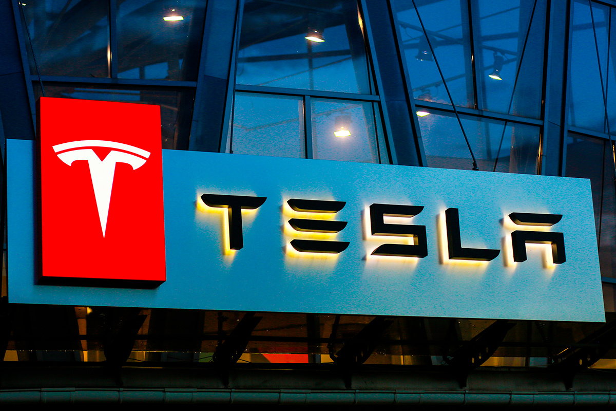 Tesla оштрафовали на $2,2 миллиона в Корее