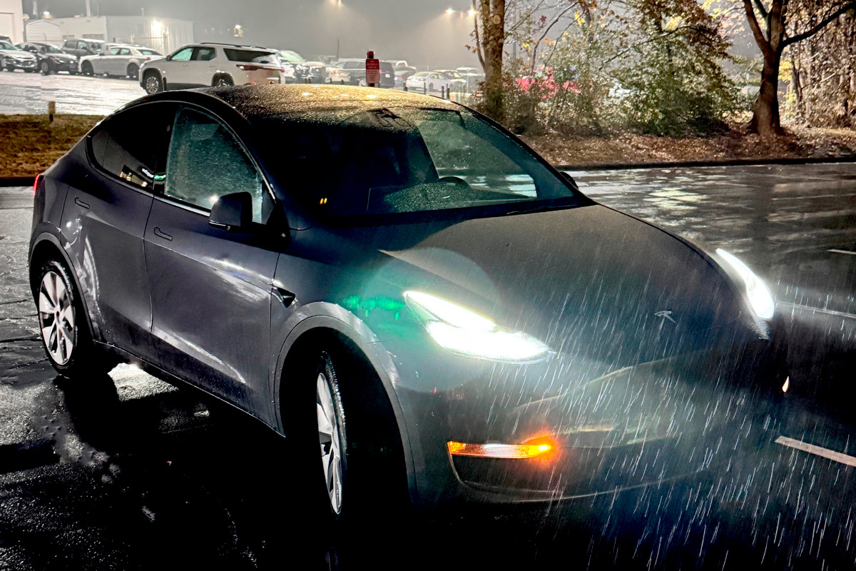 Автопилот Tesla довез до больницы своего водителя в критическом состоянии