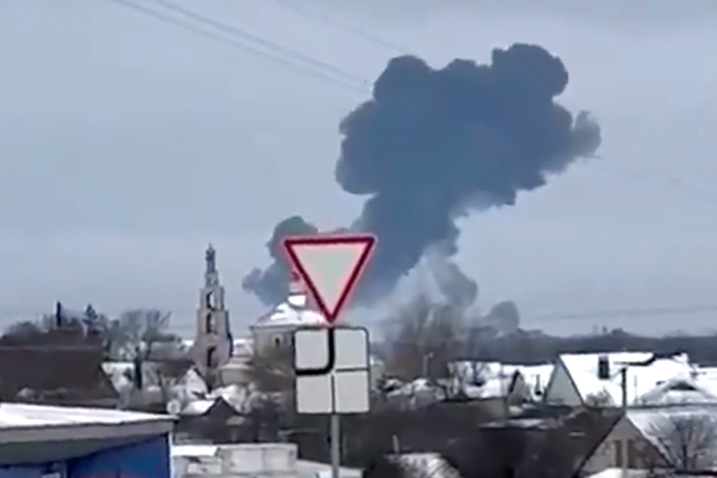 МО РФ: самолет Ил-76 разбился под Белгородом – на борту были пленные из ВСУ