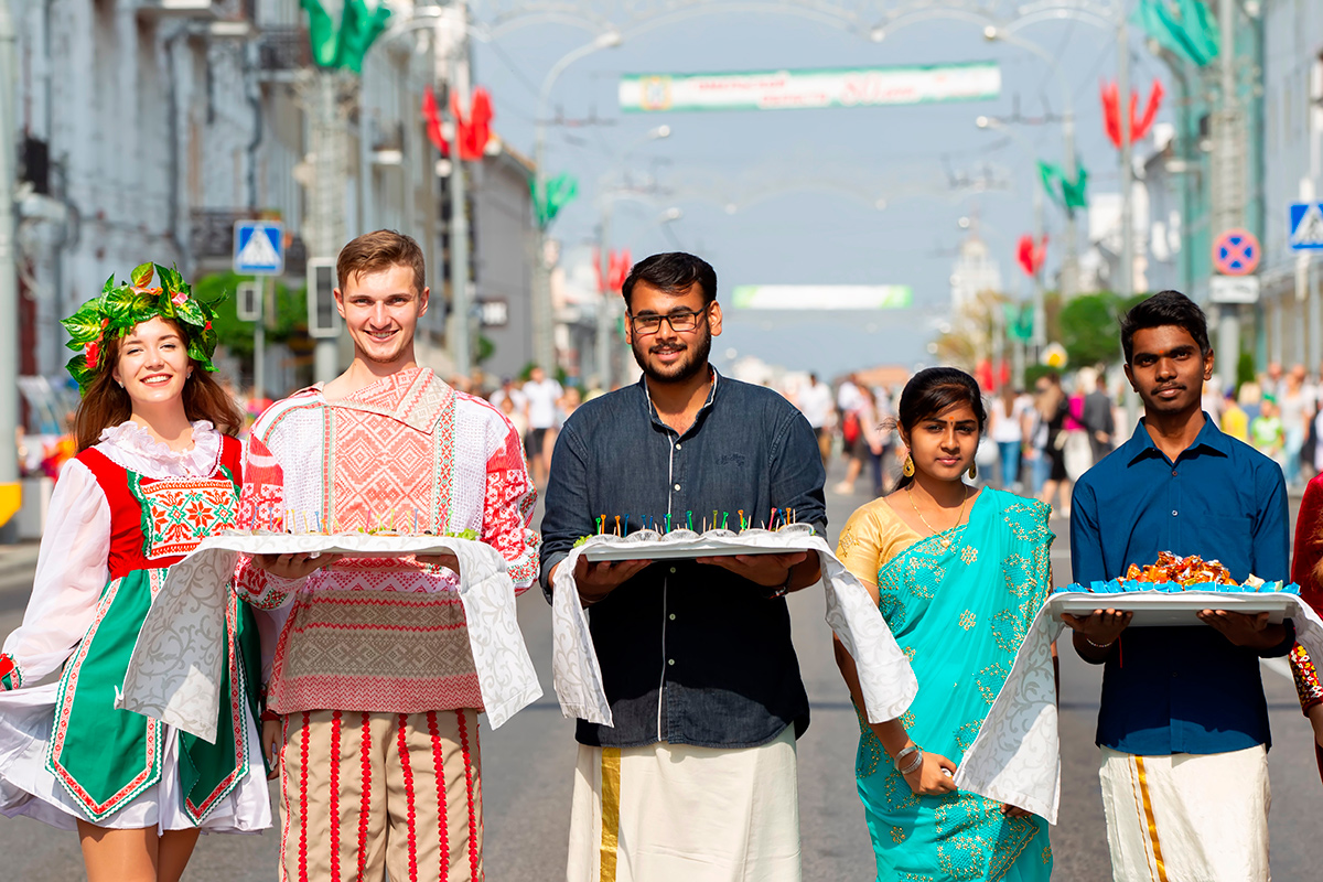 Долететь до Дели и вернуться с прибылью: есть ли будущее у Беларуси и Индии