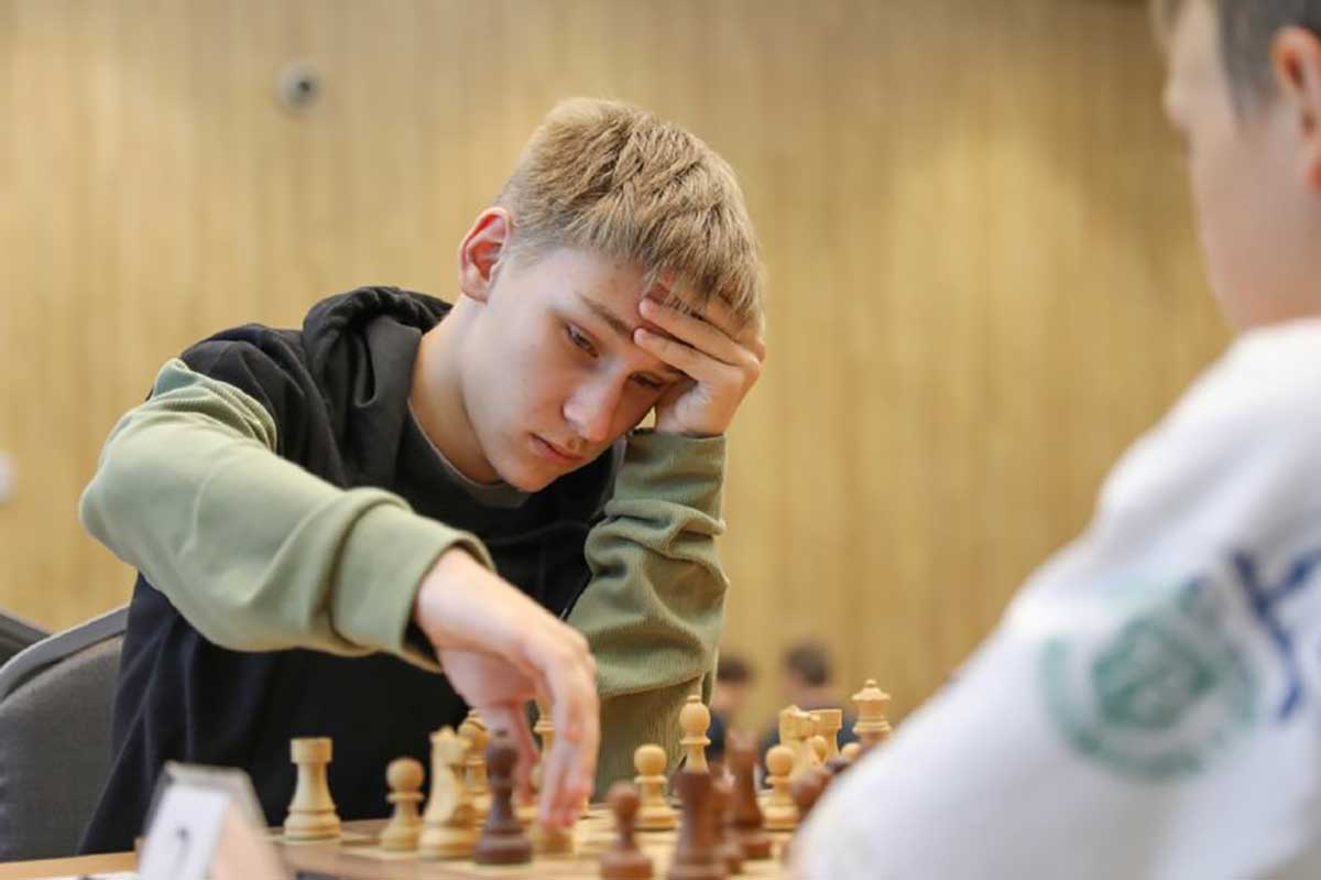 Подросток из Беларуси попал в десятку лучших после супертурнира по шахматам