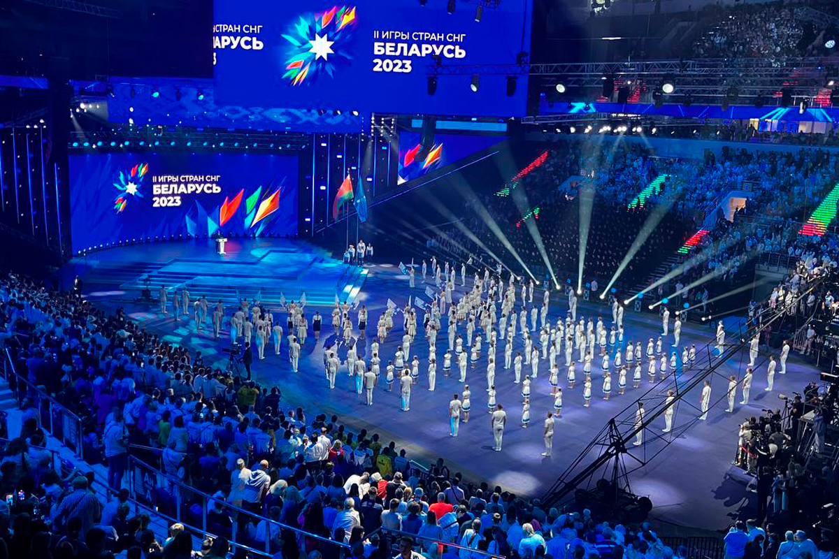 Лукашенко обратился к "мировым заправилам" в спорте и высказался о санкциях
