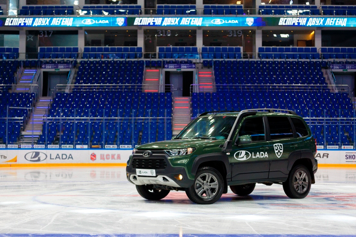 АвтоВАЗ начал продажи "хоккейной" спецверсии NIVA Travel за $16 тысяч