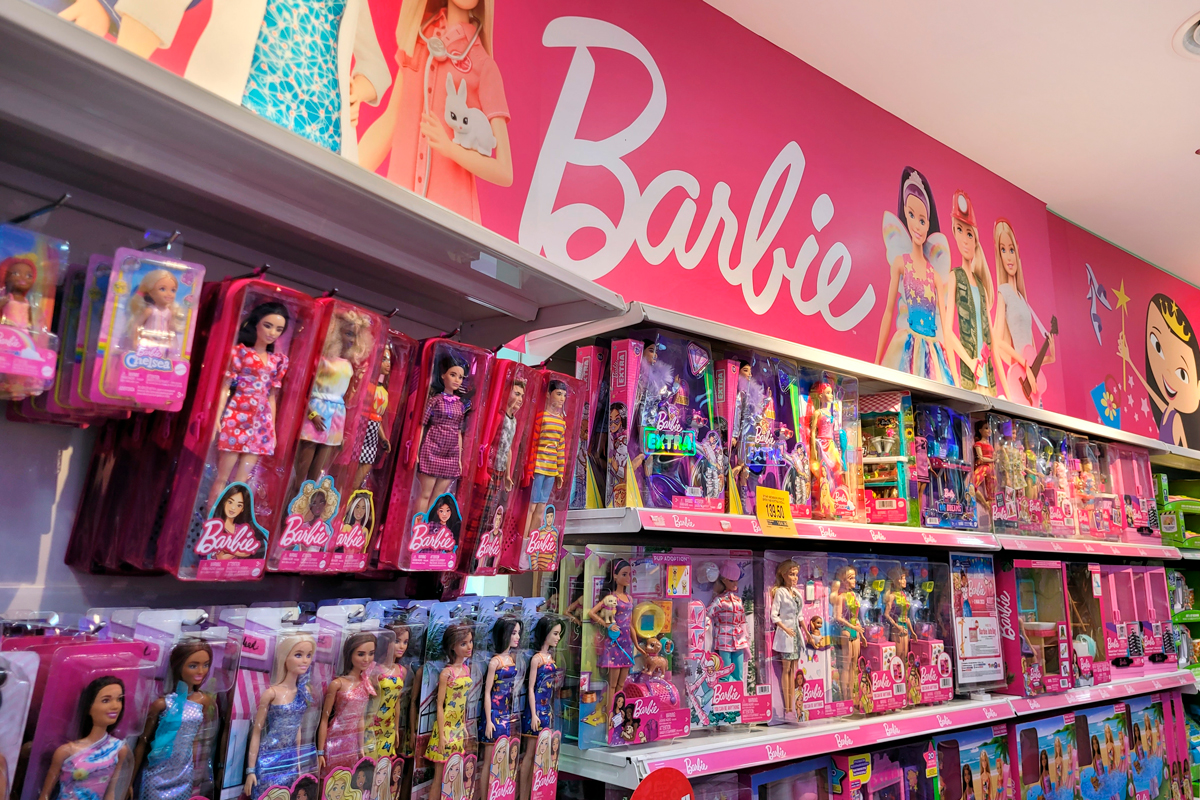 Госстандарт запретил Barbie, пастилу и зарядку для аккумуляторов в Беларуси