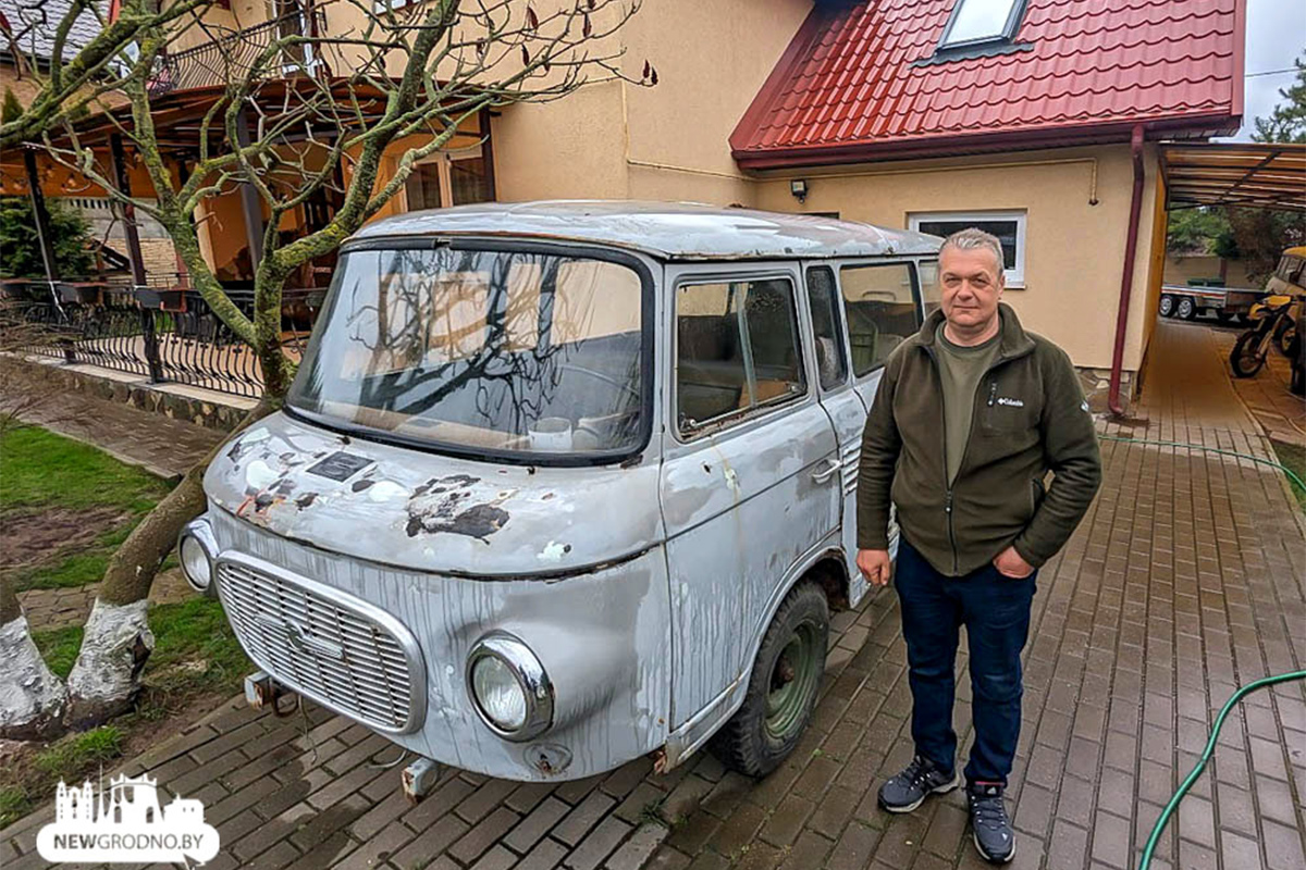 Житель Гродно восстанавливает ретро-авто и "устраивает" их на работу в кино