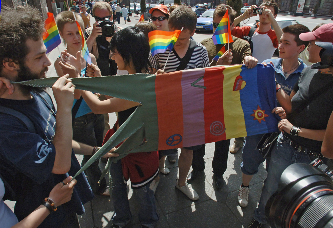Движение ЛГБТ запретили в России