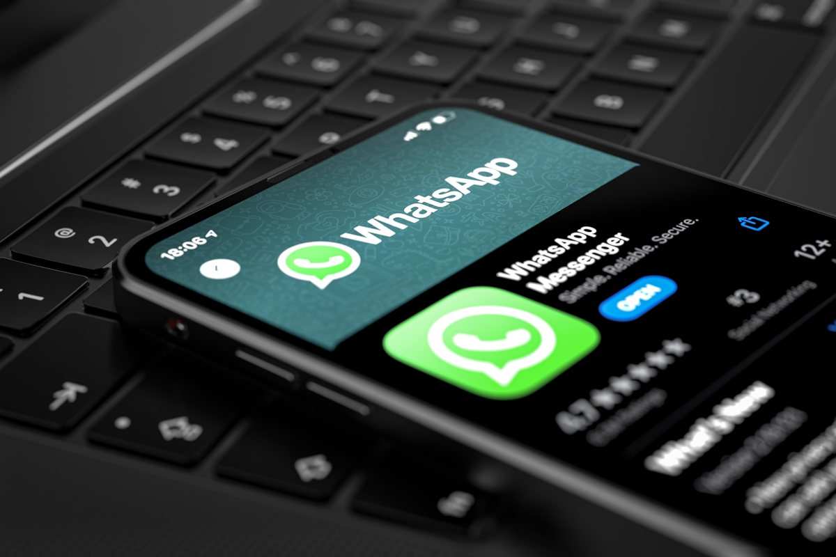 WhatsApp опроверг слухи о появлении рекламы в мессенджере