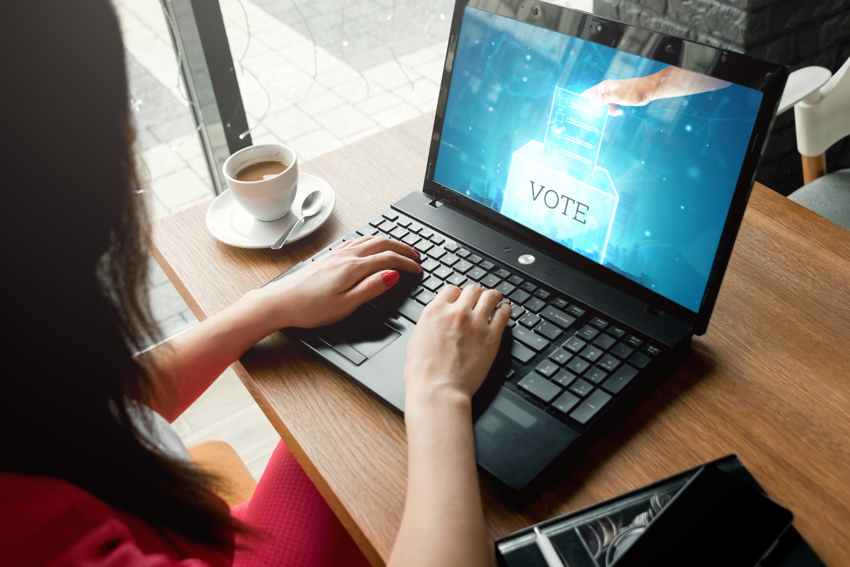 Электронная система голосования появится в Беларуси – Карпенко