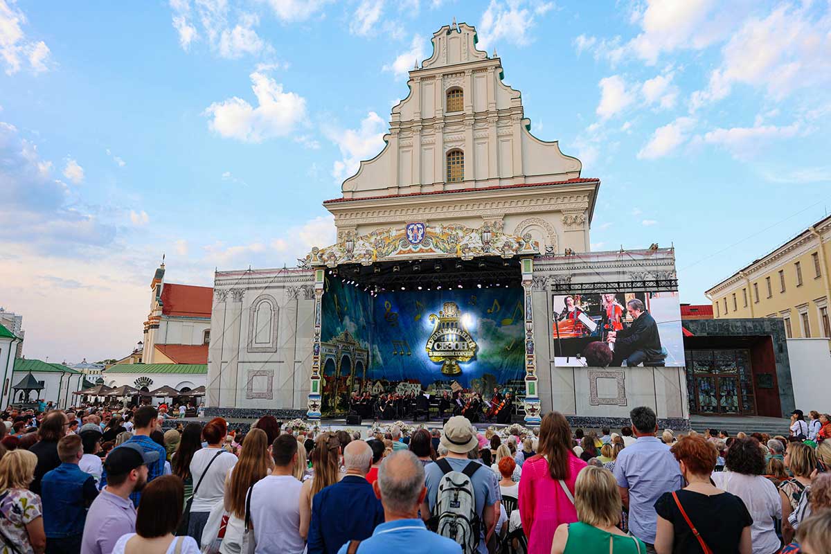 Чем Беларусь будет привлекать туристов в 2024 году – вот список событий