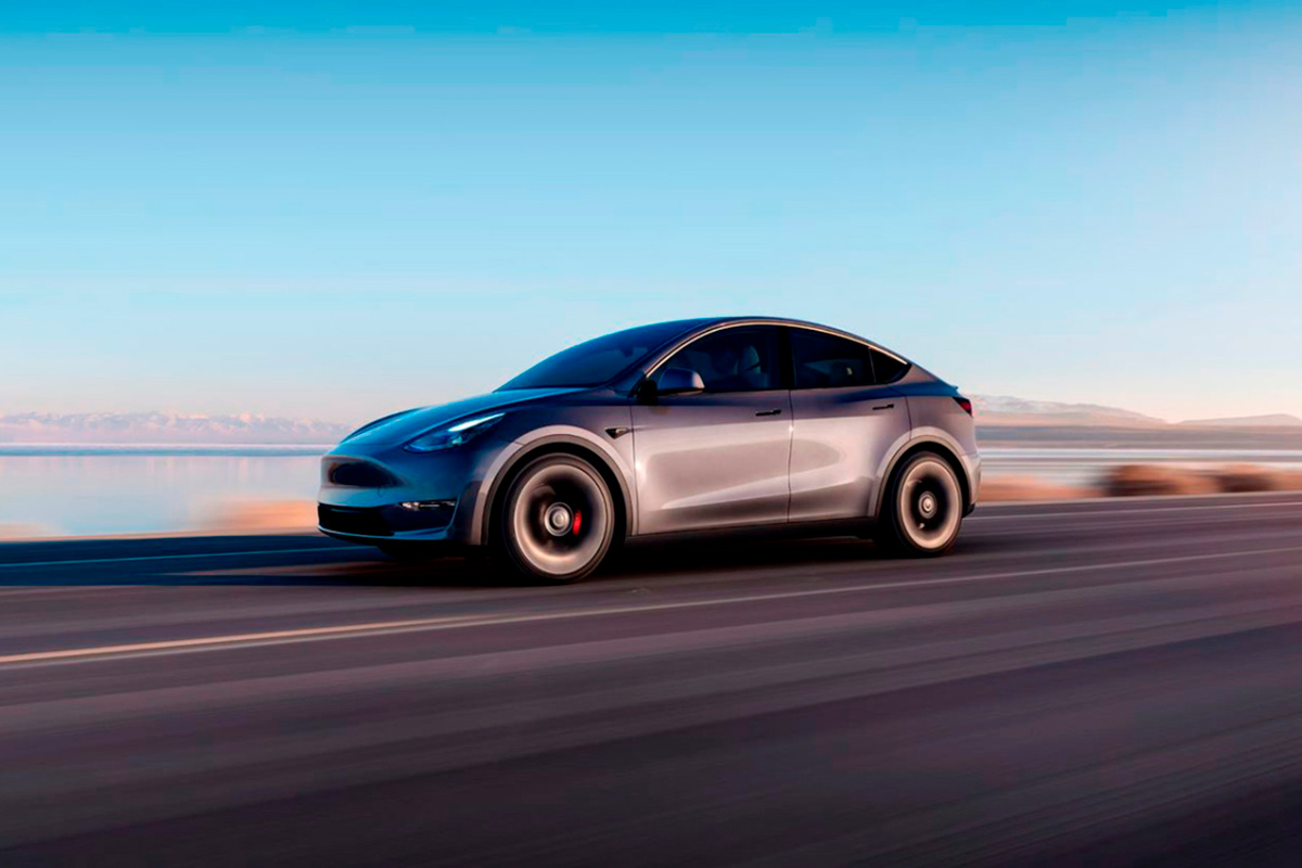 Электрокар от Tesla стал самым продаваемым авто в 2023 году