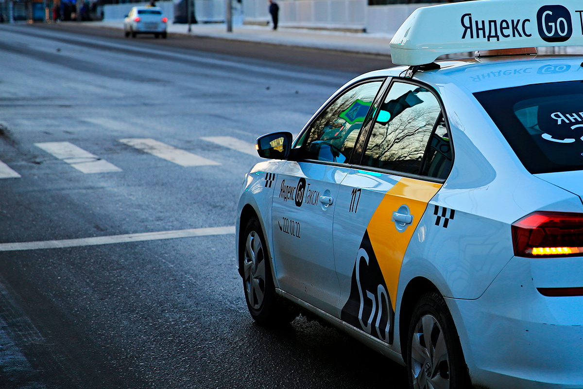 Заключали договоры с "Яндекс.Такси": КГК раскрыл схему по неуплате налогов