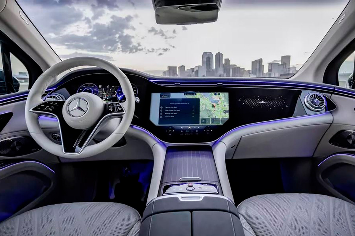 Mercedes-Benz хочет внедрить ChatGPT в свои машины