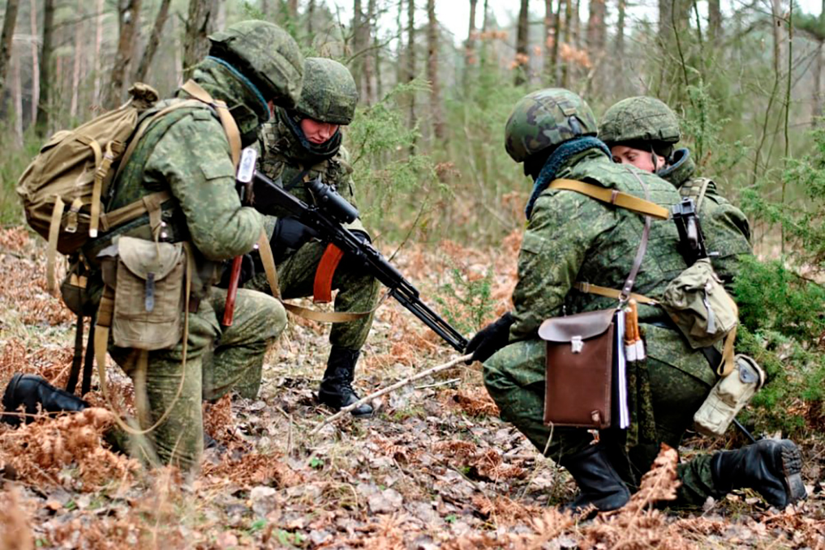 Сразу в трех областях Беларуси пройдут военные учения