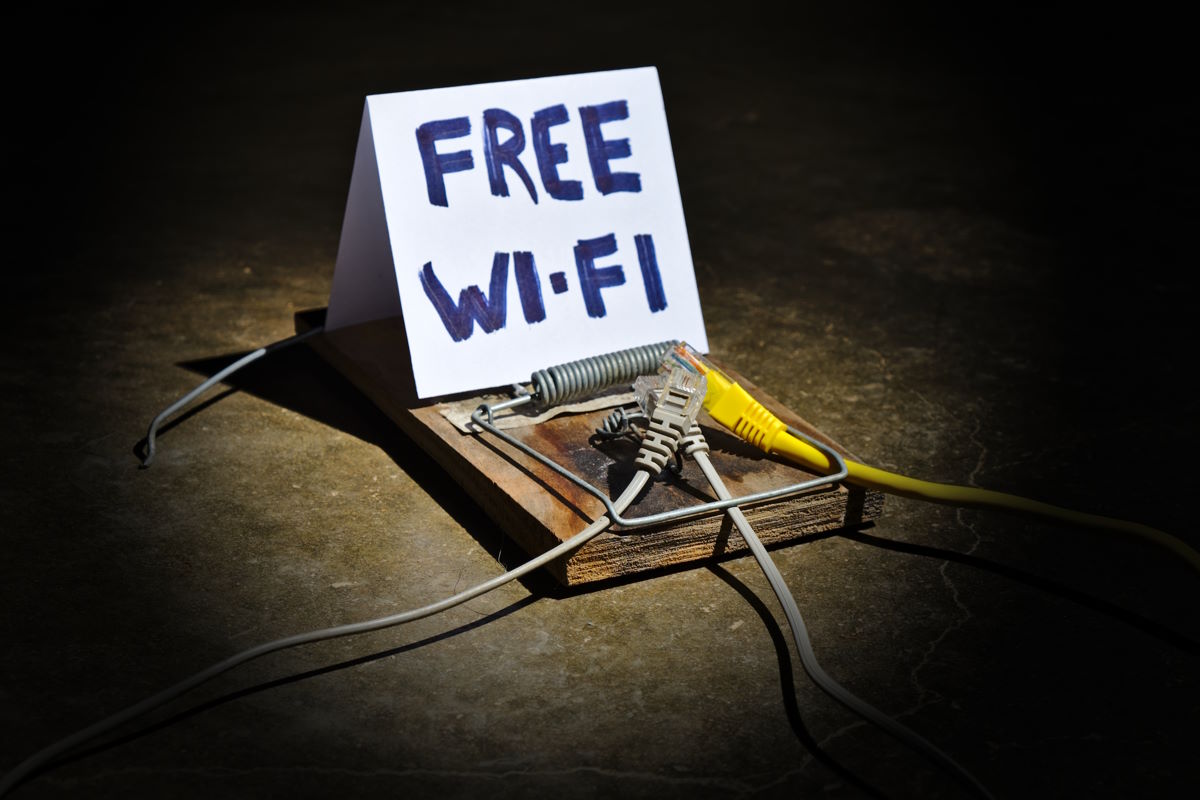 Эксперты рассказали, почему раздавать интернет через домашний Wi-Fi опасно
