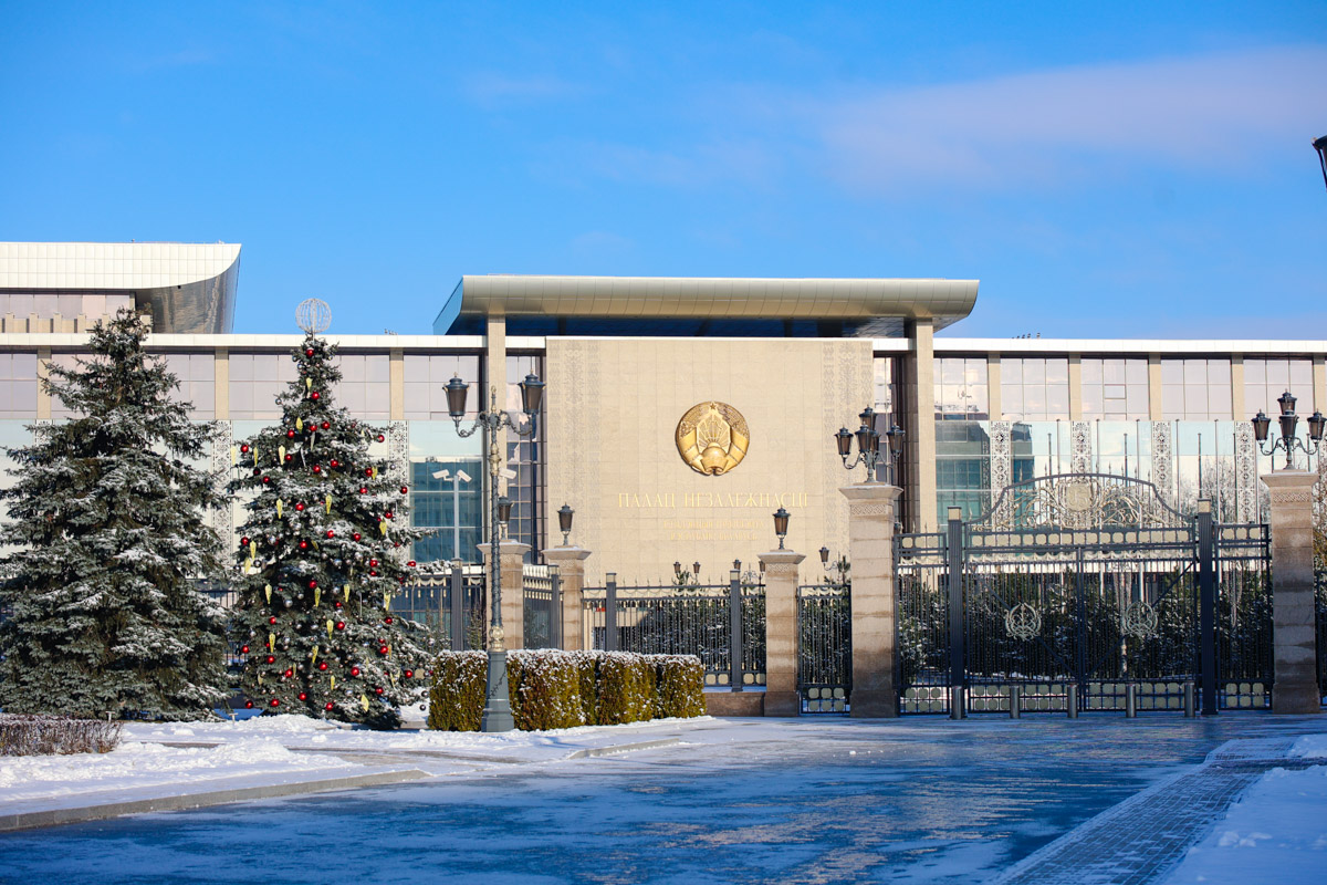 Лукашенко назначил нового замглавы Администрации президента: он учился в США
