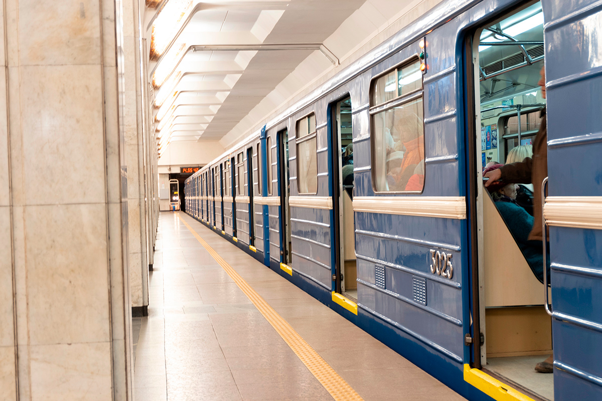 В столичном метро задержали карманницу – на ее счету минимум шесть краж