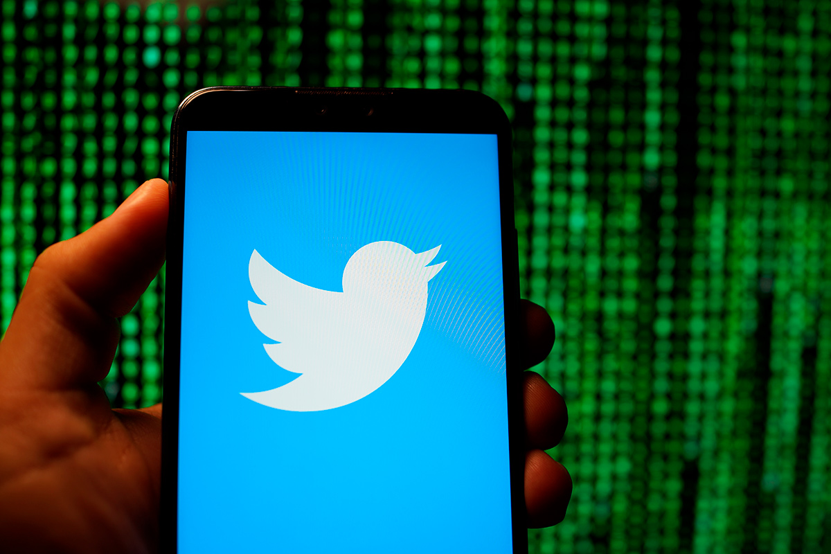 Twitter будет шифровать личные переписки