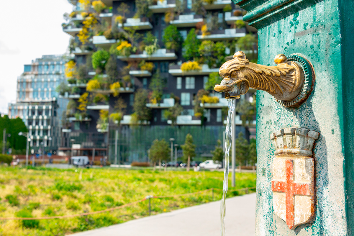 В Милане из-за засухи выключили городские фонтаны