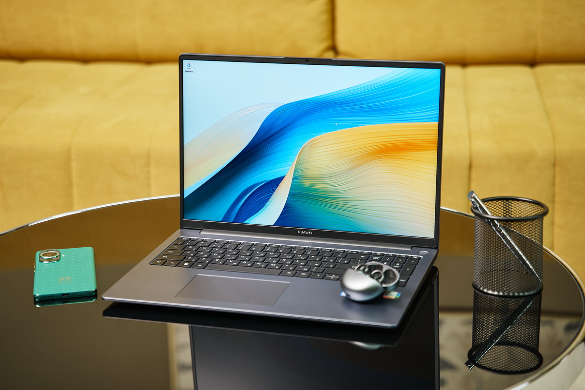 Большой и легкий: чем привлекает ноутбук Huawei MateBook D 16 2024