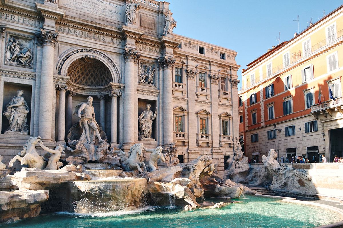 Туристы оставили в римском фонтане монеты на рекордную сумму