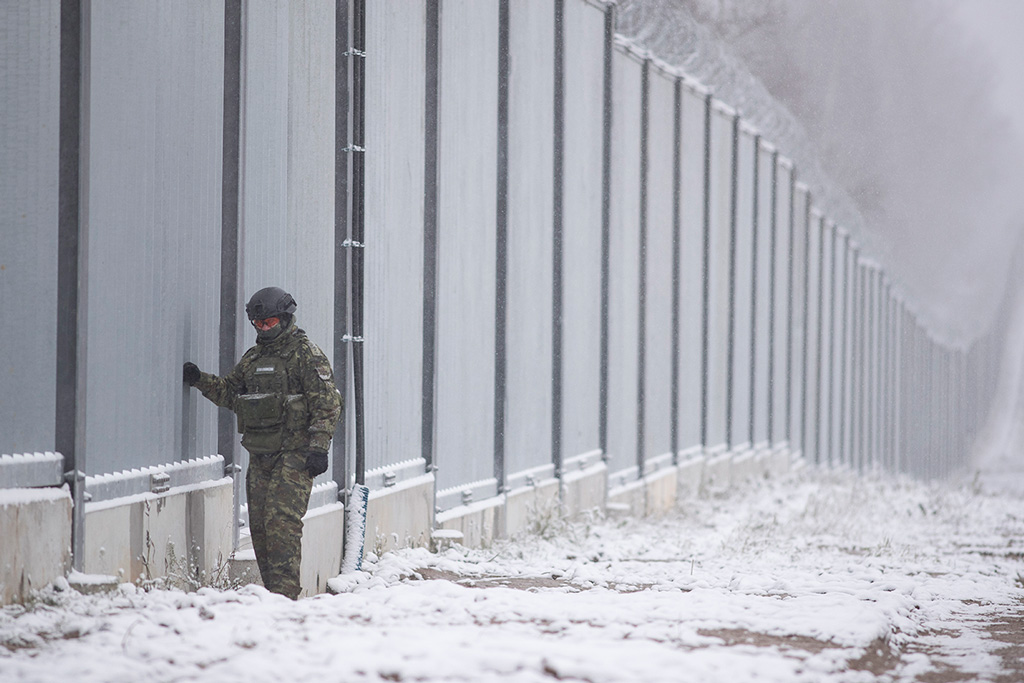В Польше вновь заговорили об укреплении забора на белорусской границе