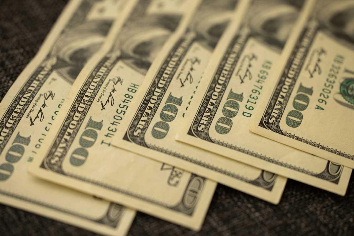 Доллар растет несколько дней подряд – сколько прибавил на этот раз