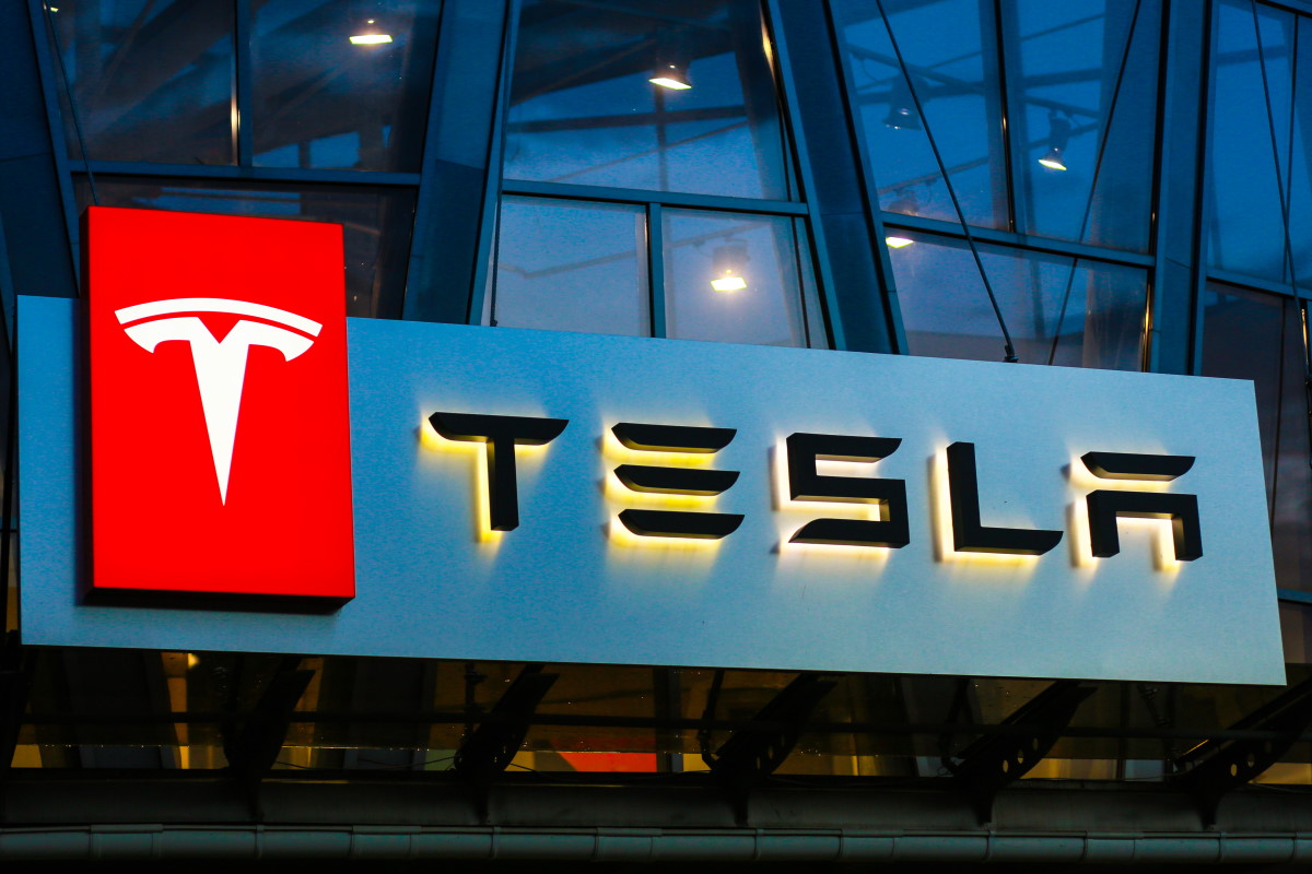 Tesla выпустит ультрабюджетный электрокар за $20 тысяч