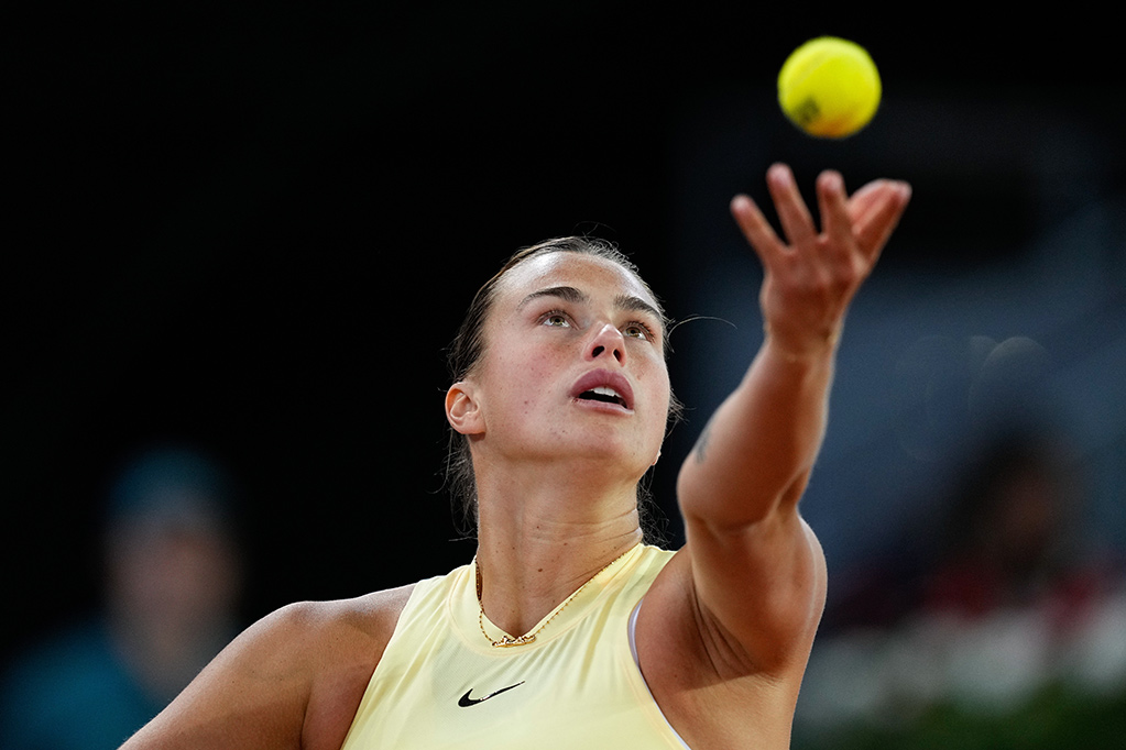 Соболенко прервала победную серию американки и вышла в четвертьфинал WTA 1000